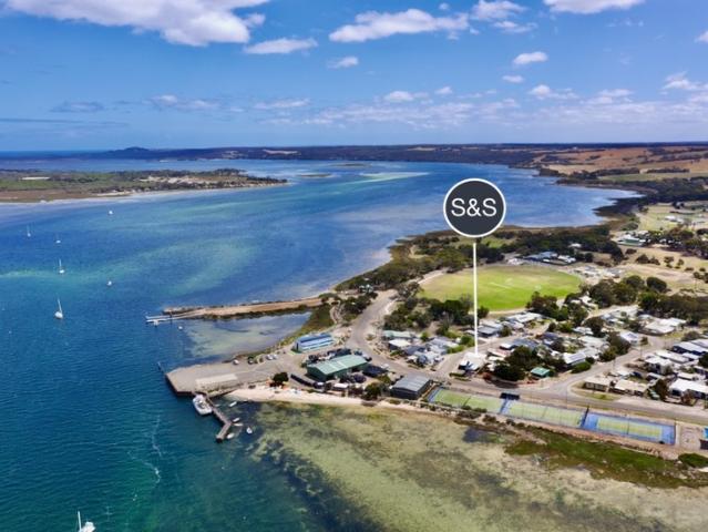 Retail for sale in American River, South Australia