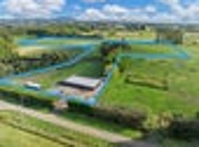 Land for sale in Canterbury