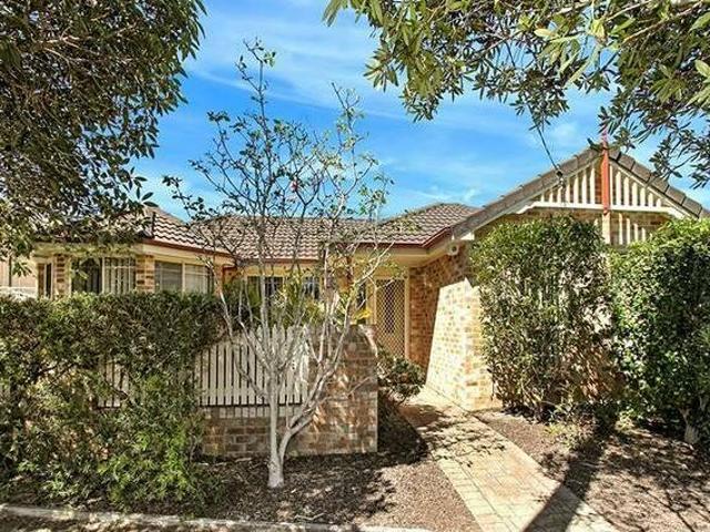 House for rent in Wollongong West, New South Wales