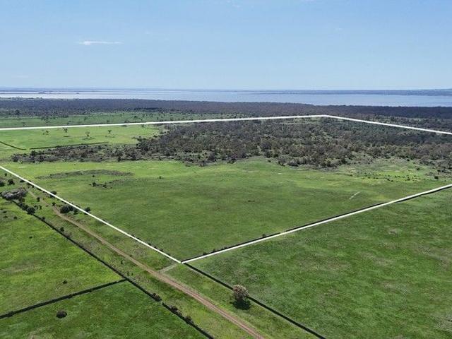 Cottage for sale in Pomborneit, Victoria