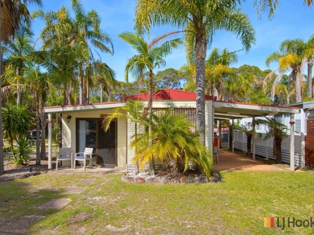 House for sale in Lake Tabourie, Burrill Lake