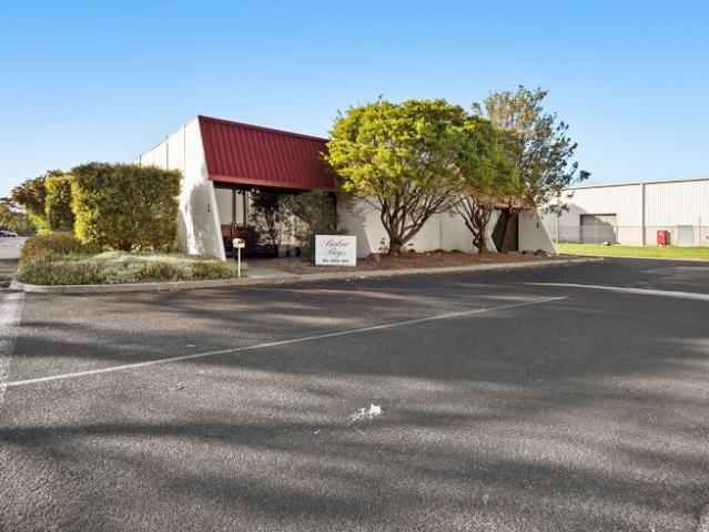 Warehouse for sale in Camerons Creek, Victoria