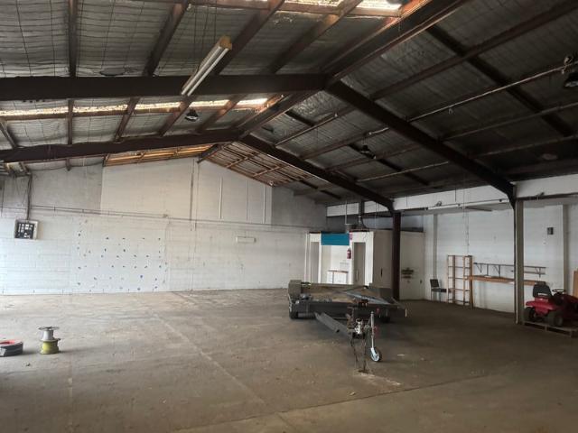 Warehouse for rent in Camerons Creek, Victoria