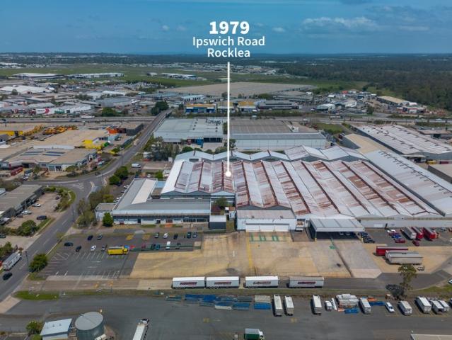 Warehouse for rent in Toombul, Queensland