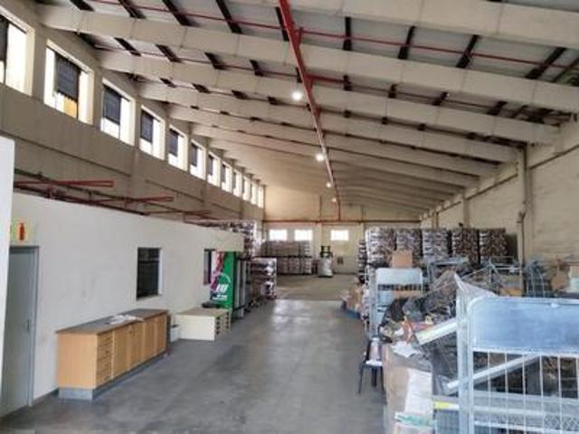 Commercial for rent in UMhlathuze Municipality, Kwazulu-natal