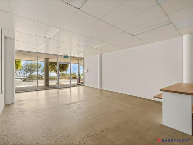 Retail for rent in Cowes, Victoria