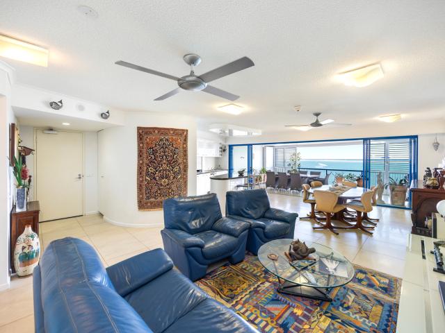 Apartment for sale in Kings Creek, Queensland
