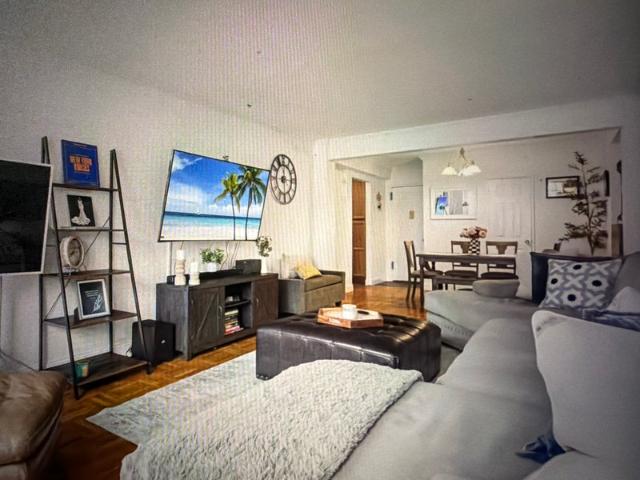 Room for rent in White Plains, New York