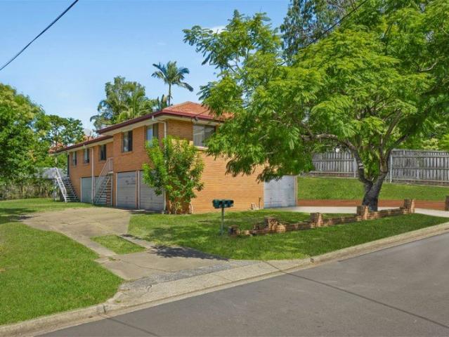 Flat for sale in Toombul, Queensland