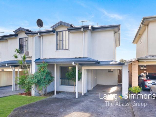 Duplex for rent in Sydney, New South Wales