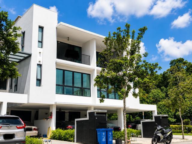 Townhouse for sale in Petaling, Alam Impian