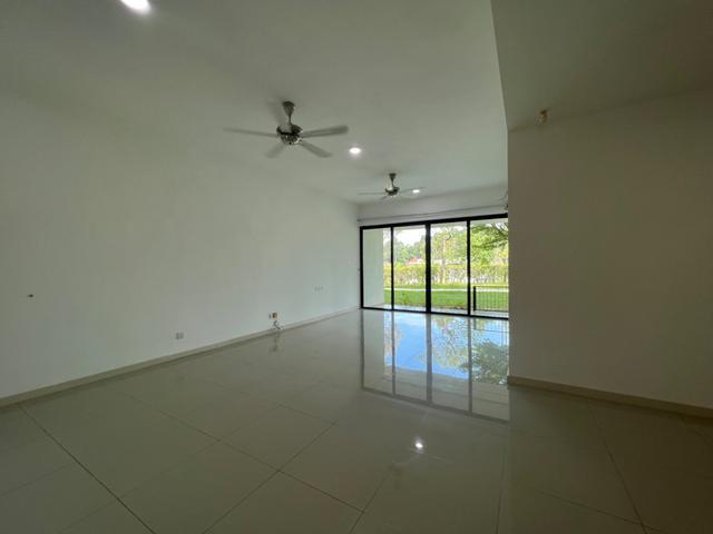 Townhouse for rent in Petaling, Alam Impian