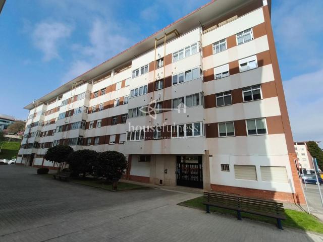 Piso en venta en San Valentín, Ferrol