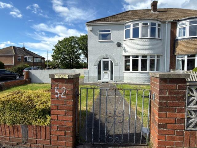 House for rent in Primley Park, Alwoodley