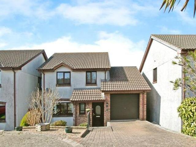 House for sale in Roseworthy, Cornwall