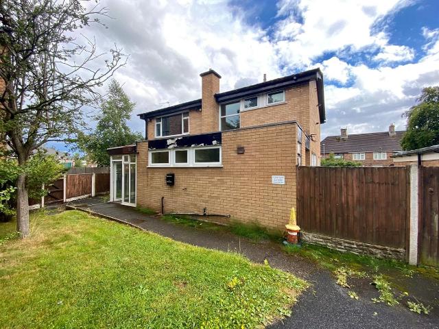 Room for rent in Stockbridge Village, Huyton