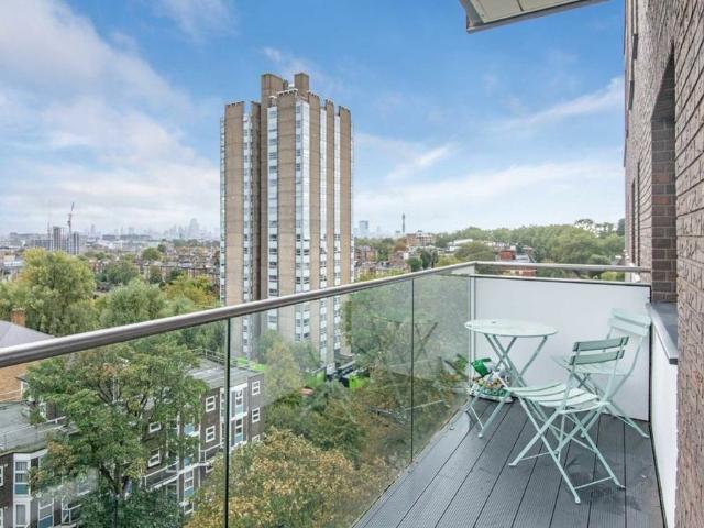 Apartment for rent in Belsize Park, Cat Hill