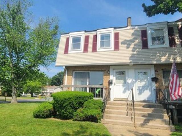 Condo for sale in Brick