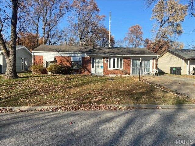 House for sale in Fairview Heights, Illinois