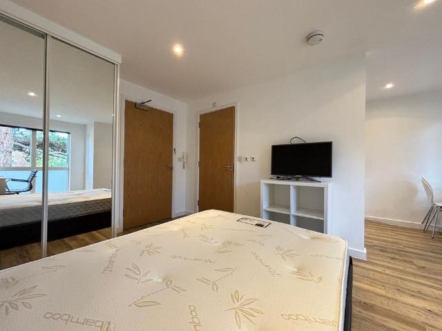 Studio for rent in Arbury, Cambridgeshire