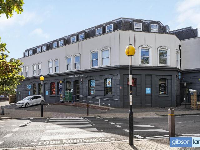 Apartment for rent in Royal Borough of Kingston upon Thames, Greater London