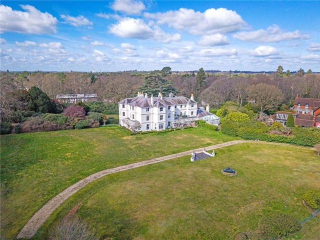 Apartment for rent in Chavey Down, Winkfield