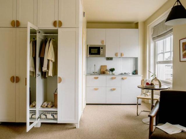 House for rent in Chalk Farm, Cat Hill