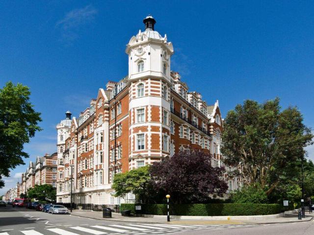 House for rent in St. John's Wood, Greater London