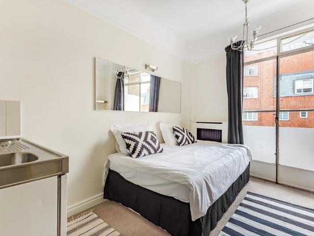 Apartment for rent in St. John's Wood, Isle Of Man