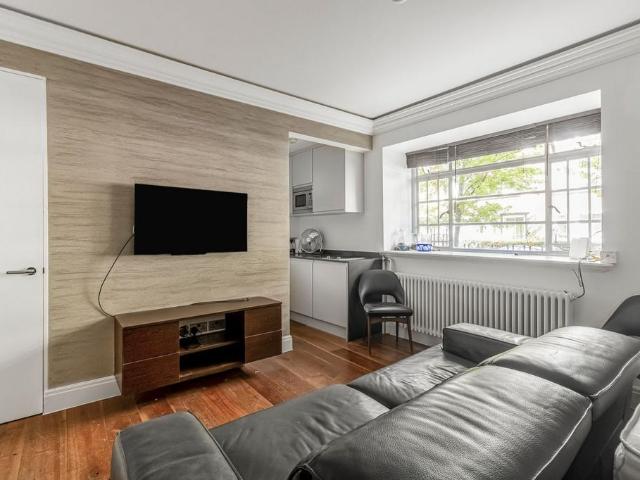 House for rent in St. John's Wood, Greater London