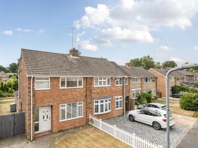 House for rent in Winkfield