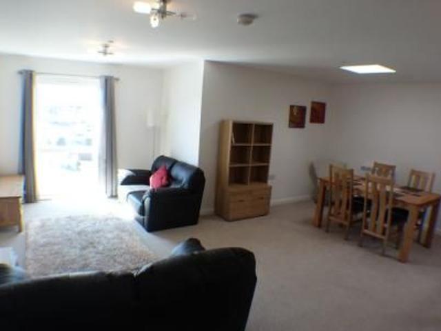 Apartment for rent in Nangreaves, Wales