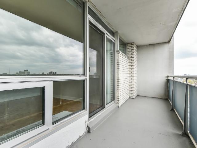 Apartment for rent in Woburn, Ontario