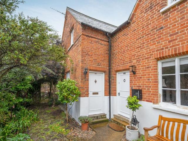 House for rent in Clewer Village, Windsor