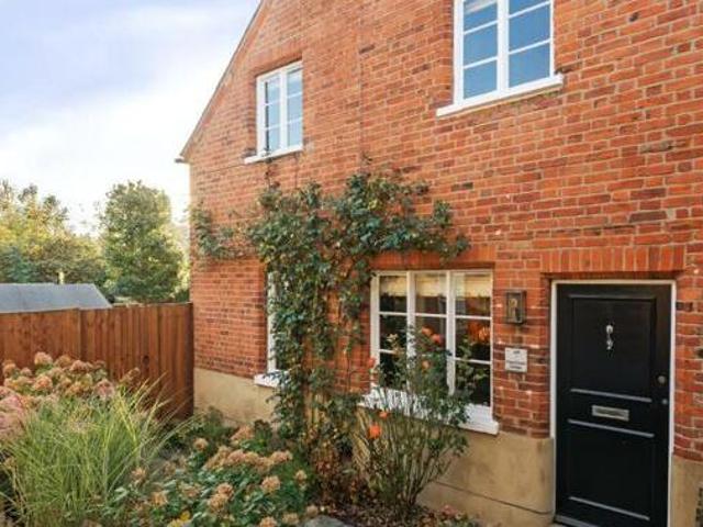House for sale in Lambourn, West Berkshire