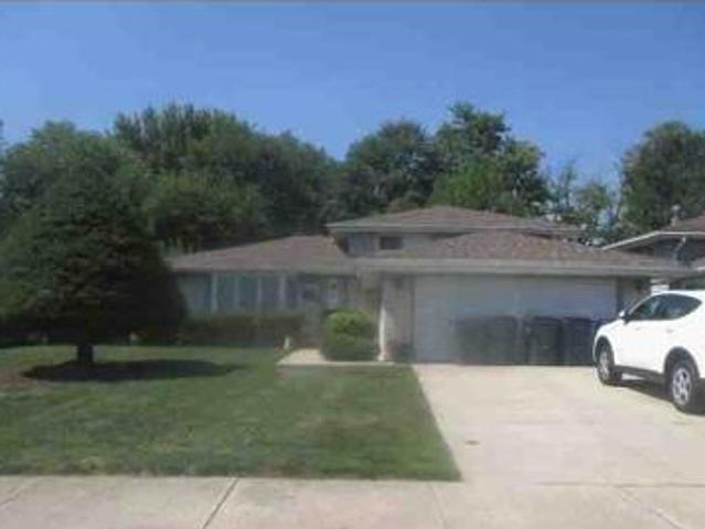 House for sale in South Holland, Illinois