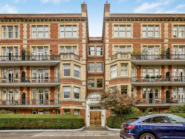 Apartment for rent in Clapham Junction, Greater London