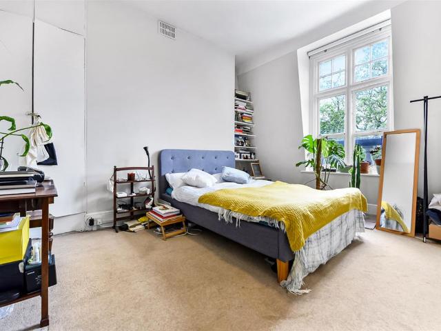 Studio for rent in Battersea, Greater London