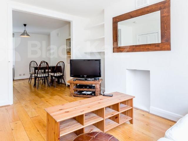 Apartment for rent in Chalk Farm, Greater London