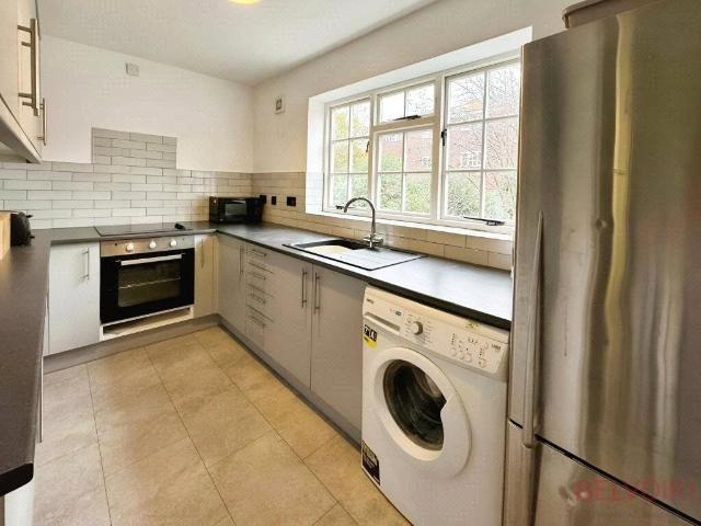 Apartment for rent in Chalk Farm, Greater London