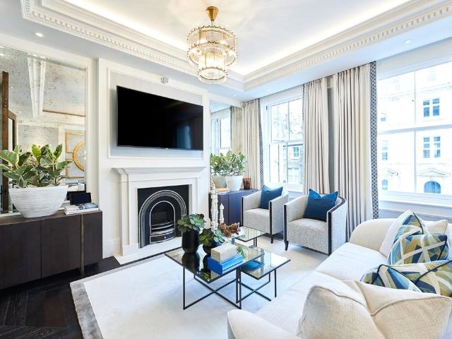 Apartment for rent in South Kensington, Greater London