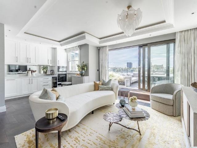Apartment for rent in South Kensington, Greater London