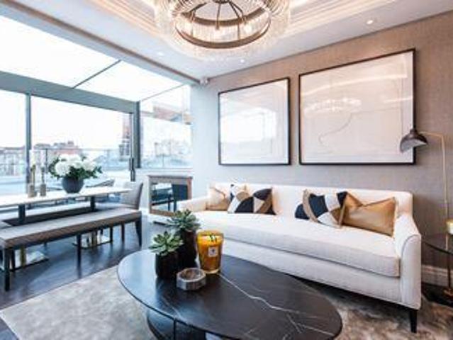 House for rent in South Kensington, Greater London