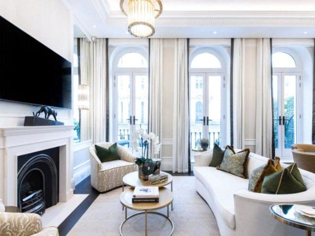 Apartment for rent in South Kensington, Greater London