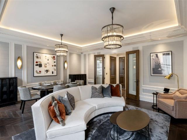 Apartment for rent in South Kensington, Greater London