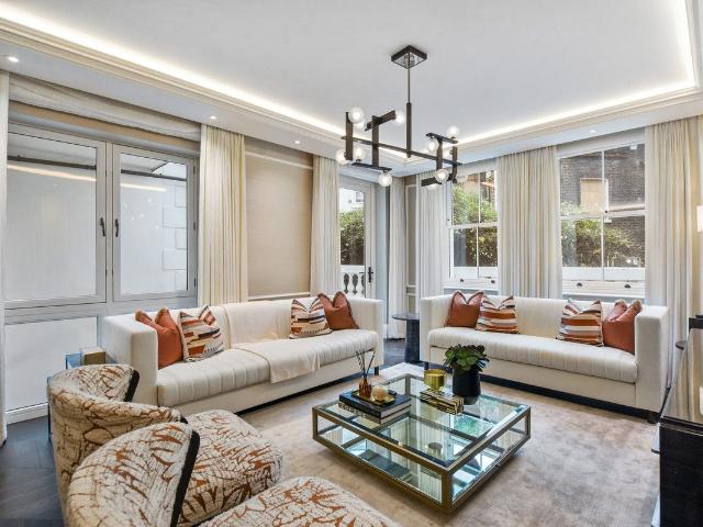 Apartment for rent in South Kensington, Greater London