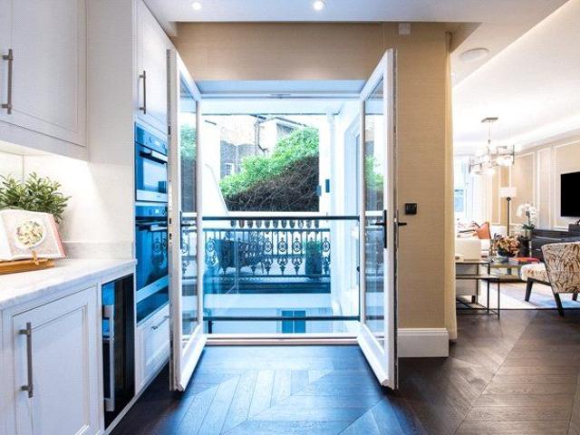 Apartment for rent in South Kensington, Greater London