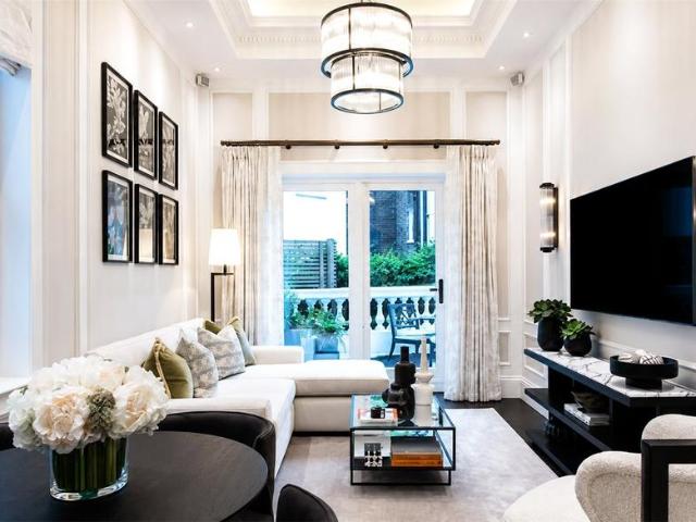 House for rent in South Kensington, Greater London