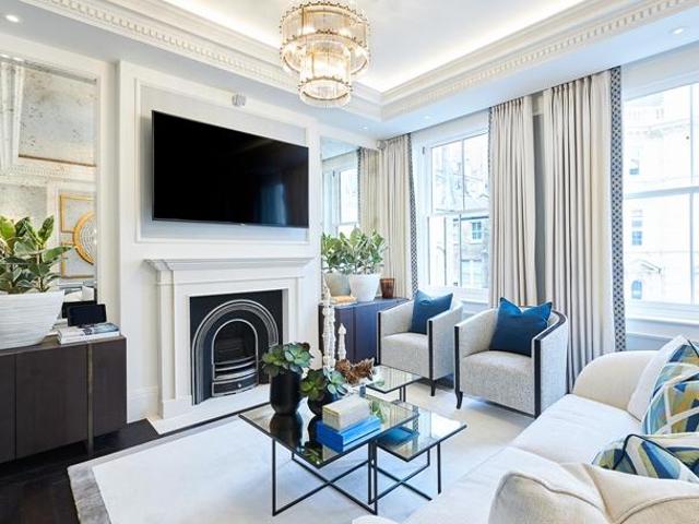 Apartment for rent in South Kensington, Greater London