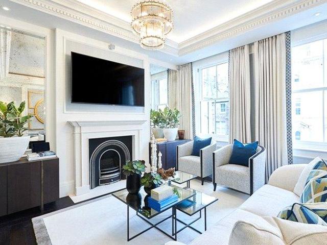 Apartment for rent in South Kensington, Greater London
